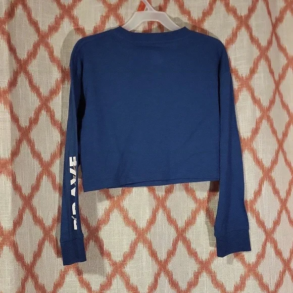 Girls Cropped Long Sleeve - Picture 2 of 3